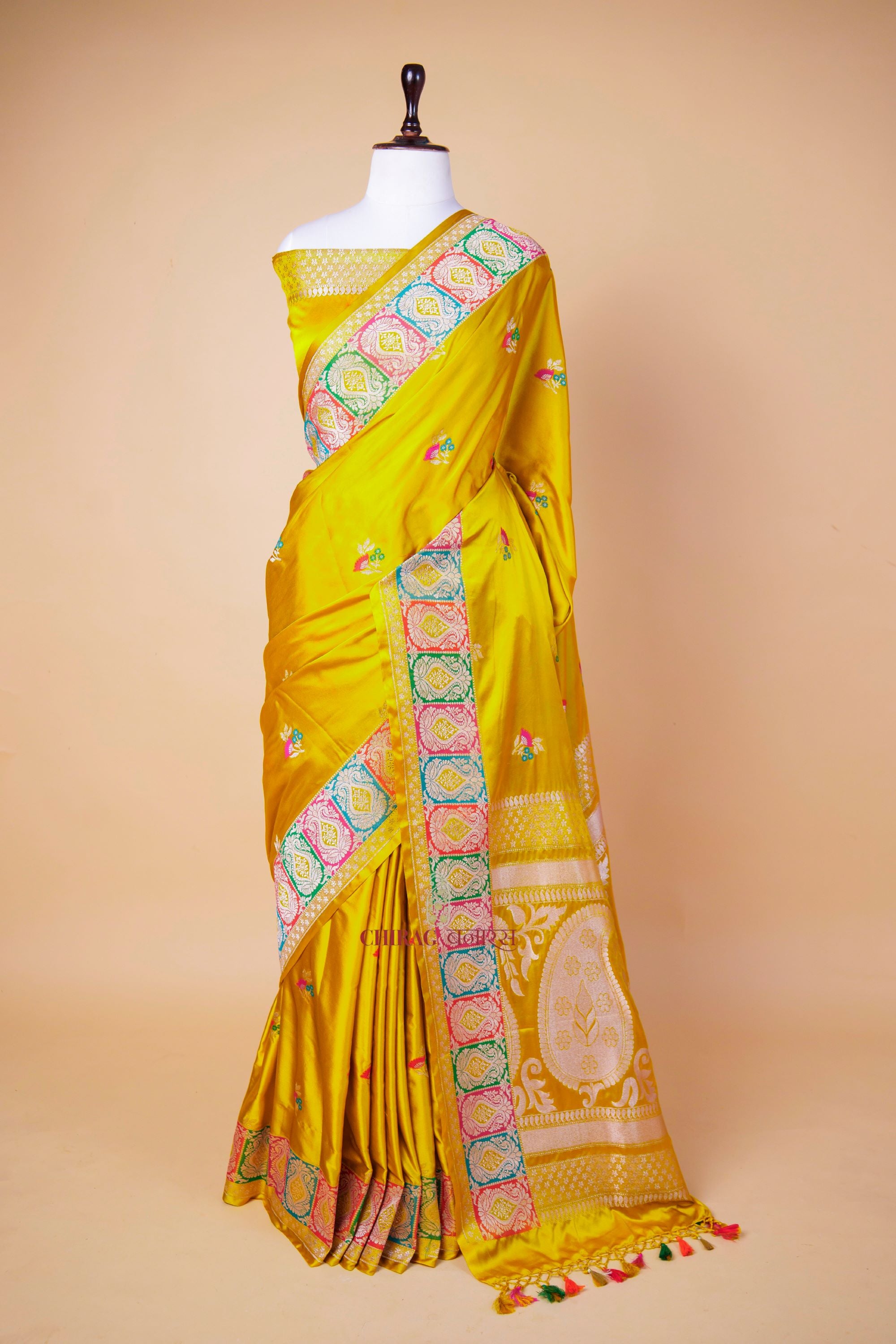 Mashru Katan Silk Rangkat Border Saree