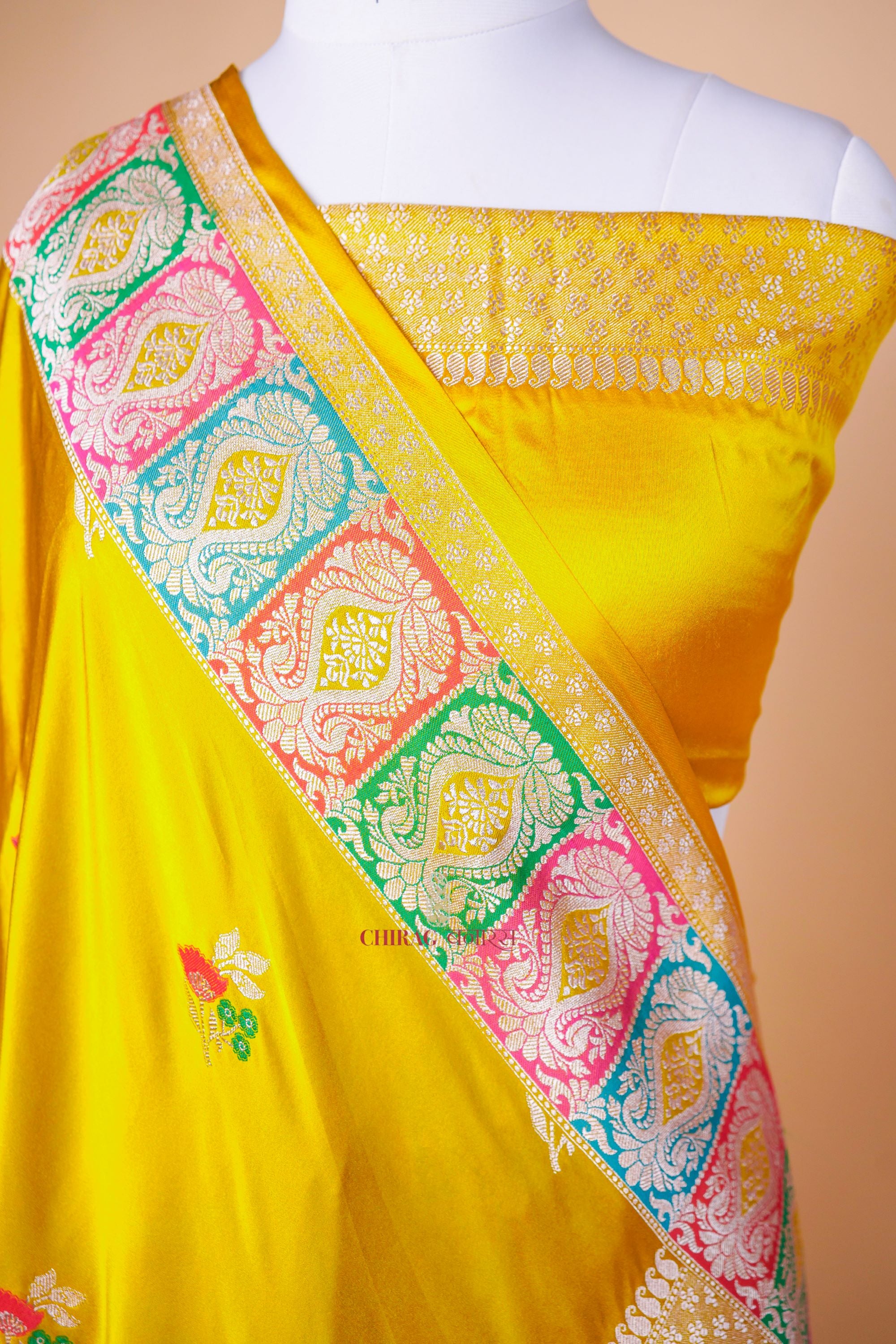 Mashru Katan Silk Rangkat Border Saree
