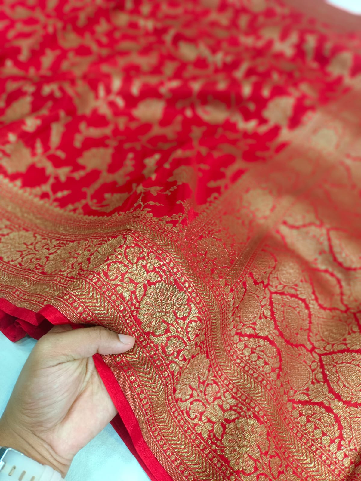 Pure Banarasi Khaddi Crape Silk Handloom Contrast Border Saree